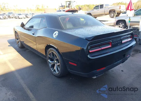 2015 Dodge Challenger R/T из США, поврежденный, VIN 2C3CDZAT5FH710678